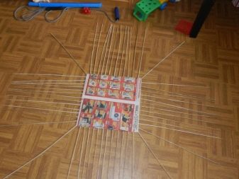 Плетение корзин и других предметов интерьера из газетных трубочек: мастер-классы, видео-инструкции