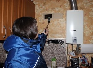 Проверка тяги в дымоходе газовой колонки
