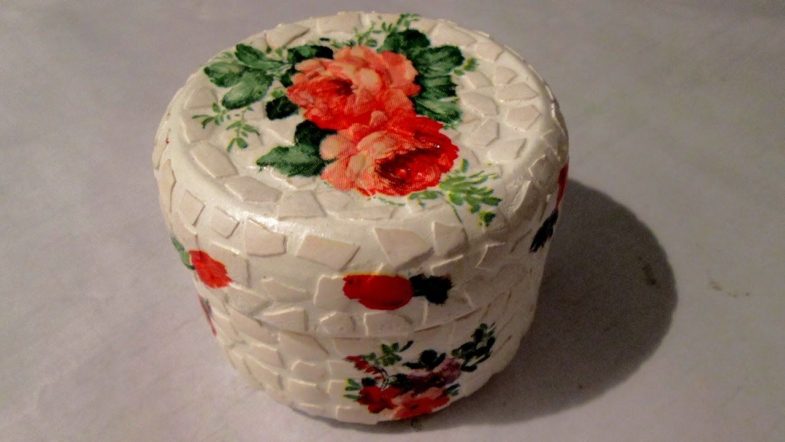 Поделки из яичной скорлупы: мастер-класс для начинающих, фото-примеры, видео-инструкции