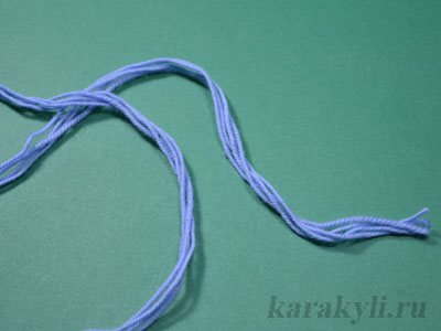 Как сделать помпон на шапку из меха, пряжи или ниток - мастер класс по вязке помпонов, фото и видео инструкции