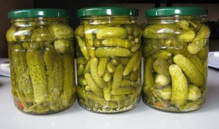 ogurtsy-marinovanniye Как мариновать огурцы на зиму, рецепты своими руками